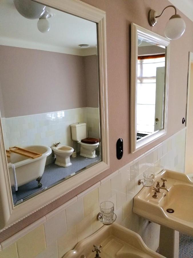 Het Domherenhuis Bed & Breakfast Heusden-Zolder